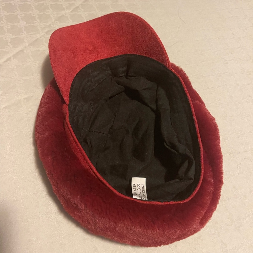 Winter hat - Picture 6 of 8